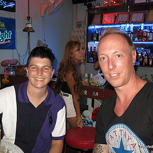 2014-09-30  Smurf Bar