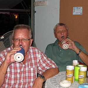 2014-10-01  Smurf Bar