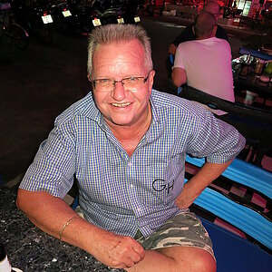 2014-10-05  Smurf Bar