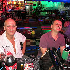 2014-10-05  Smurf Bar