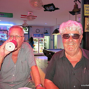 2014-10-06  Smurf Bar