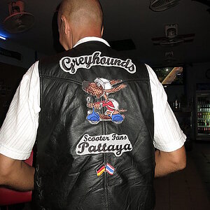 2014-10-06  Smurf Bar