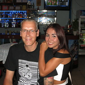 2014-10-08  Smurf Bar