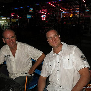 2014-09-09  Smurf Bar