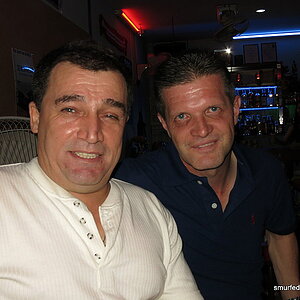 2014-10-11  Smurf Bar