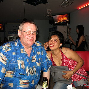 2014-10-12  Smurf Bar