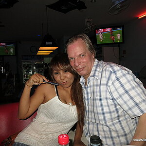 2014-10-12  Smurf Bar