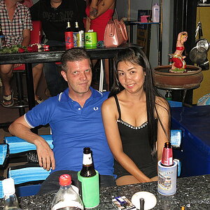 2014-10-12  Smurf Bar