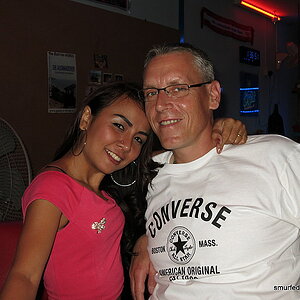 2014-10-12  Smurf Bar