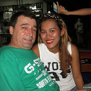 2014-10-13  Smurf Bar