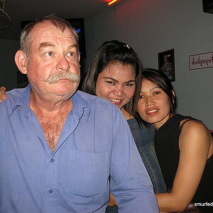 2014-10-14  Smurf Bar