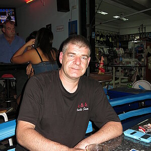 2014-10-14  Smurf Bar