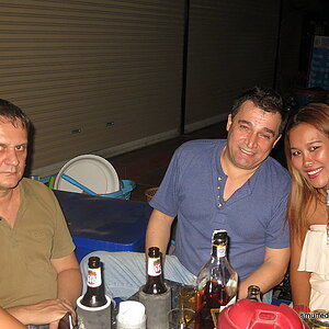 2014-10-15  Smurf Bar