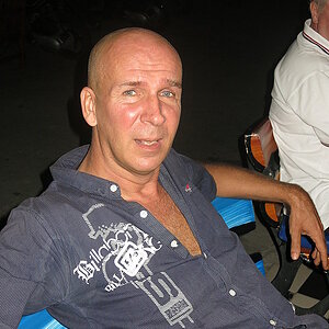 2014-10-17  Smurf Bar