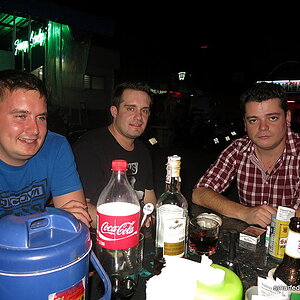 2014-10-18  Smurf Bar