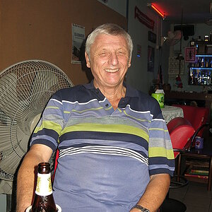 2014-10-19  Smurf Bar