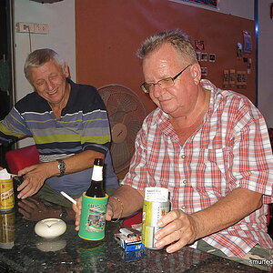 2014-10-19  Smurf Bar