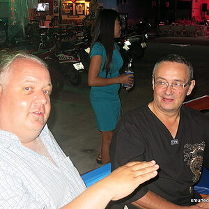 2014-10-19  Smurf Bar