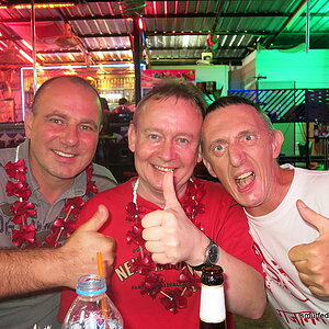 2014-10-19  Smurf Bar