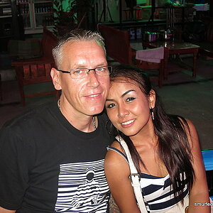 2014-10-23  Smurf Bar