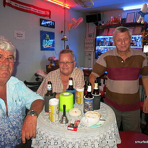 2014-10-24  Smurf Bar