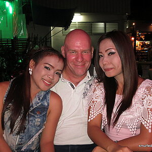 2014-10-27  Smurf Bar