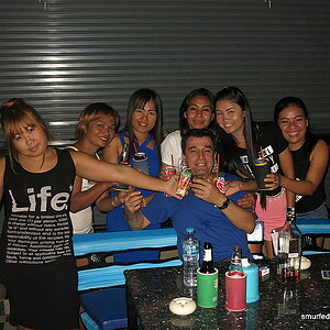 2014-10-28  Smurf Bar