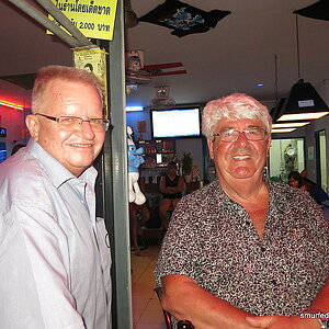 2014-10-28  Smurf Bar