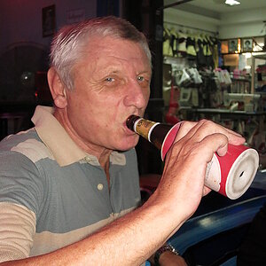 2014-10-29  Smurf Bar