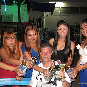 2014-10-29  Smurf Bar