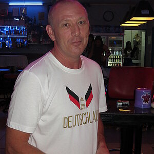 2014-10-29  Smurf Bar