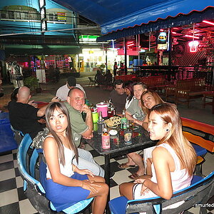 2014-10-29  Smurf Bar