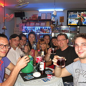 2014-10-29  Smurf Bar