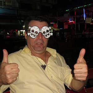 2014-10-30  Smurf Bar