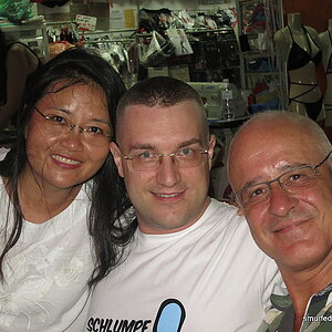 2014-10-30  Smurf Bar