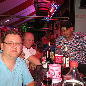 2014-10-30  Smurf Bar