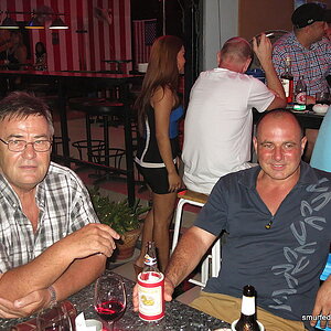 2014-10-30  Smurf Bar