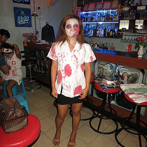 2014-10-3!  Smurf Bar