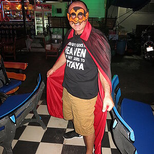 2014-10-3!  Smurf Bar