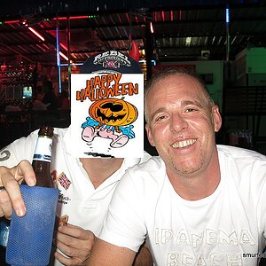 2014-10-3!  Smurf Bar