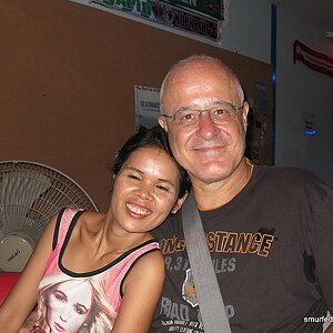 2014-10-3!  Smurf Bar