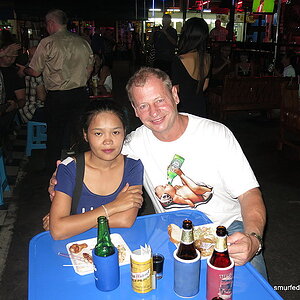 2014-10-31  Smurf Bar