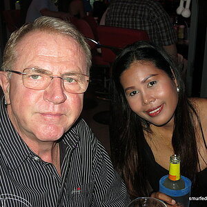 2014-10-31  Smurf Bar