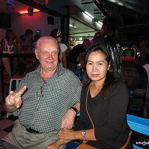 2014-10-31  Smurf Bar