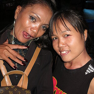 2014-10-31  Smurf Bar