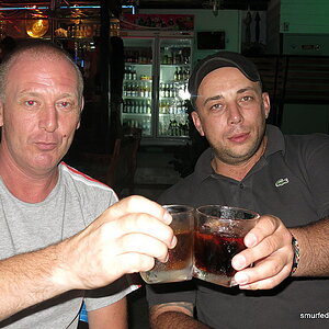 2014-10-31  Smurf Bar