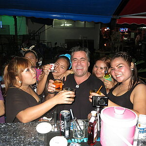 2014-11-01  Smurf Bar