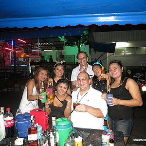2014-11-01  Smurf Bar