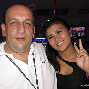 2014-11-01  Smurf Bar