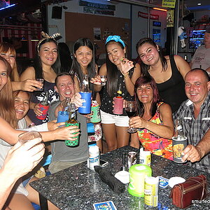 2014-11-01  Smurf Bar